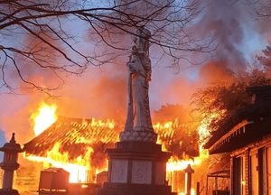 파주 감악산 법륜사서 불, 약 2시간 만에 완진
