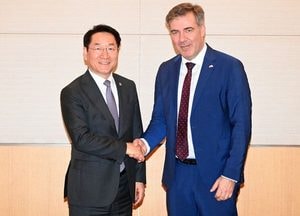 인천↔덴마크, 해상풍력 협력 ‘끈끈’...유정복, 덴마크 장관·오스테드 대표단 접견