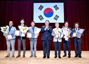파주시, 2024년 지방세 성실납세자 선정…기부·봉사·일자리 창출 등에 공헌한 28명