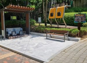 용인특례시, 동산근린공원·벌터어린이 공원에 세족장 설치...신발보관함도 마련