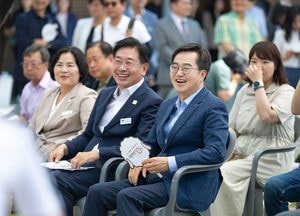김동연 경기도지사 5월 광역단체장 직무수행 조사 결과 긍정평가 ‘첫 전국 1위’ 기록