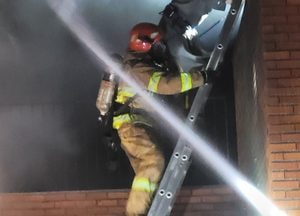 광주 신현동 전원주택서 새벽 불, 임산부·어린이 안전 구조
