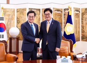 김동연 도지사, 우원식 국회의장 만나...반도체·RE100·특자도 ‘경제 3법’ 협조 요청