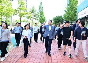 강수현 양주시장, 고읍지구 중심 상권 활성화 현장 간부회의