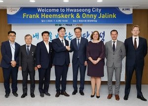 화성시 1조원 규모 ASML-삼성전자 연구지원시설 투자유치 성공...정명근 시장-ASML 부사장 간담회