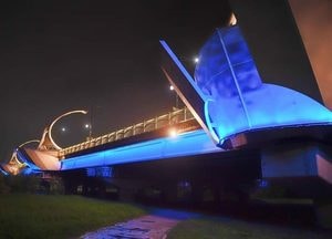 이권재 오산시장, 경관조명 설치된 "더 밝은 오산천에서 더 안전한 여가를"