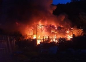 파주 단독주택서 새벽 불, 인명피해 없어