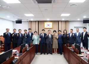 경기도의회 건설교통위원회, 제11대 후반기 첫 상임위 열어 ‘민생중심’ 의정활동 다짐