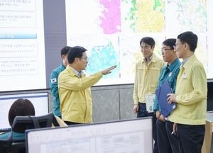 김동연 “폭염에 도민 건강과 안전, 생명 지키는데 최선 다하자”