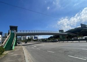 경기도, 육교 3곳에 캐노피 설치...미끄럼사고 예방 효과 기대