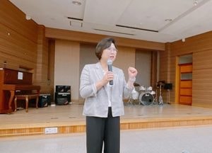 이애형 위원장, 연무중 찾아 ‘2024 검정고시 응시생 응원 및 관계자 격려’