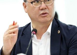 경기도 학교 교복지원 방식 변경 재추진…정하용 의원 대표발의