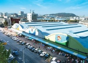 인천 중구, 인천종합어시장서 온누리상품권 환급행사… 최대 2만원
