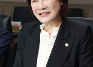 [인터뷰] 이정순 의장 “섬세함에 강단까지 갖춘 '강점'으로 공감하는 의정활동 펼칠 것”