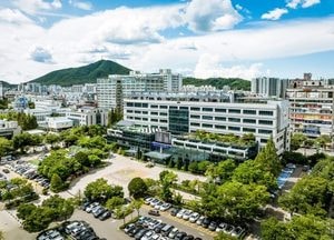 인천 계양구, 오는 5일부터 친환경 소형 전기노면청소차 운행