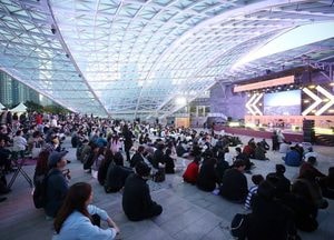 인천경제청, 청라 와인 페스티벌로 ‘청라호수공원 들썩’… ‘오감만족 가을 축제’