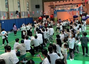 [사진으로 봤다] 어린이집 '가을운동회' 마냥 즐거운 아이들