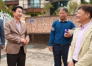 김동근 의정부시장, 아동 성폭력범 김근식 사태 해결 2주기 맞아 입석마을 현장 점검 나서