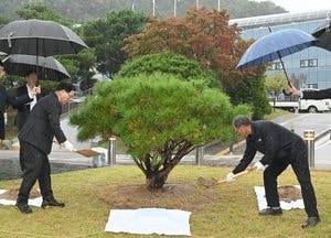 양주시 ‘시 승격 21주년 기념식수 행사’ 개최…미래 100년 향해 한 걸음