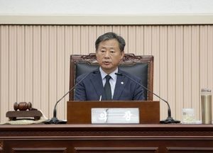 구리시의회, 제341회 임시회 개회…세종~포천 간 고속도로 한강 횡단 교량 명칭 재심의 촉구 건의문안 상정·채택