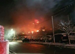 김포 대곶 폐차장서 불...직원 8명 긴급대피, 인명피해 없어