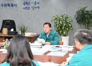 이재준 수원시장 “동원할 수 있는 모든 장비·인력 투입 제설작업 총력”