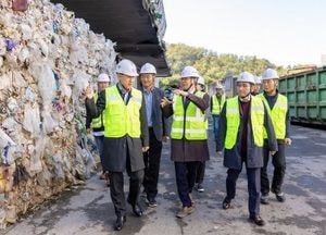 현근택 수원시 제2부시장, 주요 현안 지역 점검하며 현장 행정