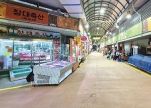 인천 남동구, 장승백이 전통시장 노점상 30여 년 만에 재배치…통행로 확보