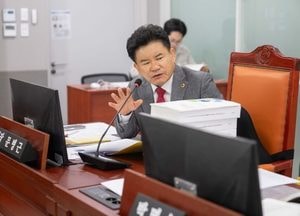 문병근 경기도의원, 고령 운전자 사고 예방 위해 실질적 대책 마련해야