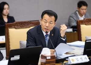 김성수 경기도의원, 평택항 항만배후단지 1단계 사업 운영권 연장 노력 주문