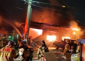 고양시 내곡동 창고서 불, 인명피해 없어