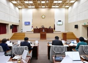 연천군의회, 제290회 제2차 정례회 개회…2025년도 예산안 심의·군정 질문