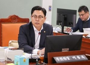 이용욱 경기도의원 “경제과학진흥원 파주 임차 일부 이전은 업무 차질 초래, 신축 이전이 해결책”