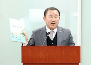 김철진 경기도의원, 전국 최초 ‘동네책방’ 정의한 조례 개정안 상임위 통과