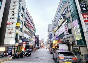 계엄사태·탄핵안 넘겼지만 '지역경기 침체' 후유증