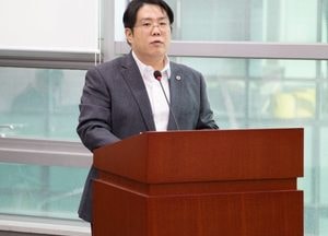 김현석 경기도의원, 도교육청 친환경 운동장 조성 개정조례안 상임위 통과