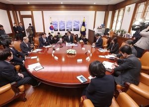 우원식 국회의장, 경제계와 긴급소통 “정치·경제 함께 위기 돌파해야”