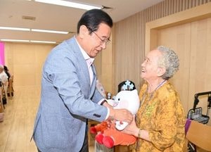 하남시, 말벗 되어준 AI 건강관리 로봇 ‘하남이’ 독거노인 삶의 질 향상 기여