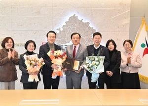 이현재 하남시장 ‘경기교육대상’ 수상...과밀학급 문제 해소 높은 평가