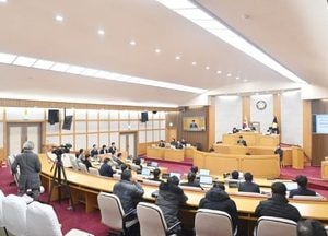파주시의회, 제252회 원포인트 임시회 개회…2025년도 제1회 추가경정예산안 의결