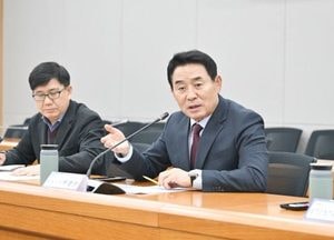 포천시, 액비유통협의체 위촉식·회의 가져 “가축분뇨 재활용신고시설 대기배출시설 설치 신고해야”