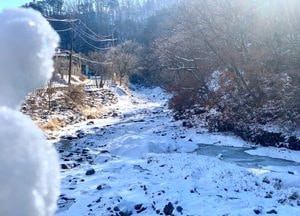 강추위 속, 동두천 '동점마을 배꼽다리 꽁꽁'