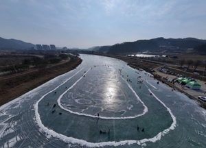 연천 차탄천에 ‘얼음썰매장 개장’ 이장협의회·부녀회 직접 운영
