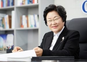 [신년인터뷰] 김경희 이천시장 “시민 최우선, 민생과 경제 먼저 챙길 것”
