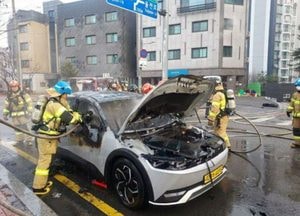 수원서 전기차 택시에 불, 인명피해 없어