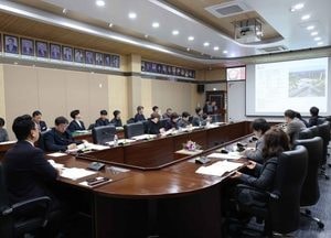 평택시의회, 신청사 건립·도시개발·다낭시 우호교류 사업 논의...1월 정기 의원간담회 열어
