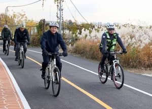 이동환 고양시장 “한강변 따라 즐기는 녹색공원, 시민 ‘한강라이프’ 마련하겠다”