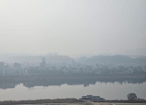 [내일 날씨] 경기·인천(23일, 목)...'미세먼지 공포' 주말께나 해소될 듯