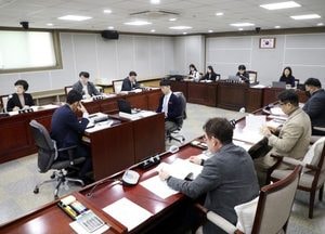 수원특례시의회 문화체육위원회, 오는 14일까지 2025년 주요업무 추진계획 보고 청취