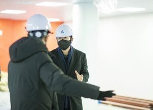 화성특례시의회, 동탄9동 신동중학교 공사 현장 점검...학부모 건의사항 청취